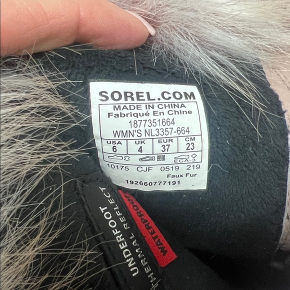 Sorel Joan Next Pink Fur-Lined waterproof Winter Boots - Picture 6 of 7